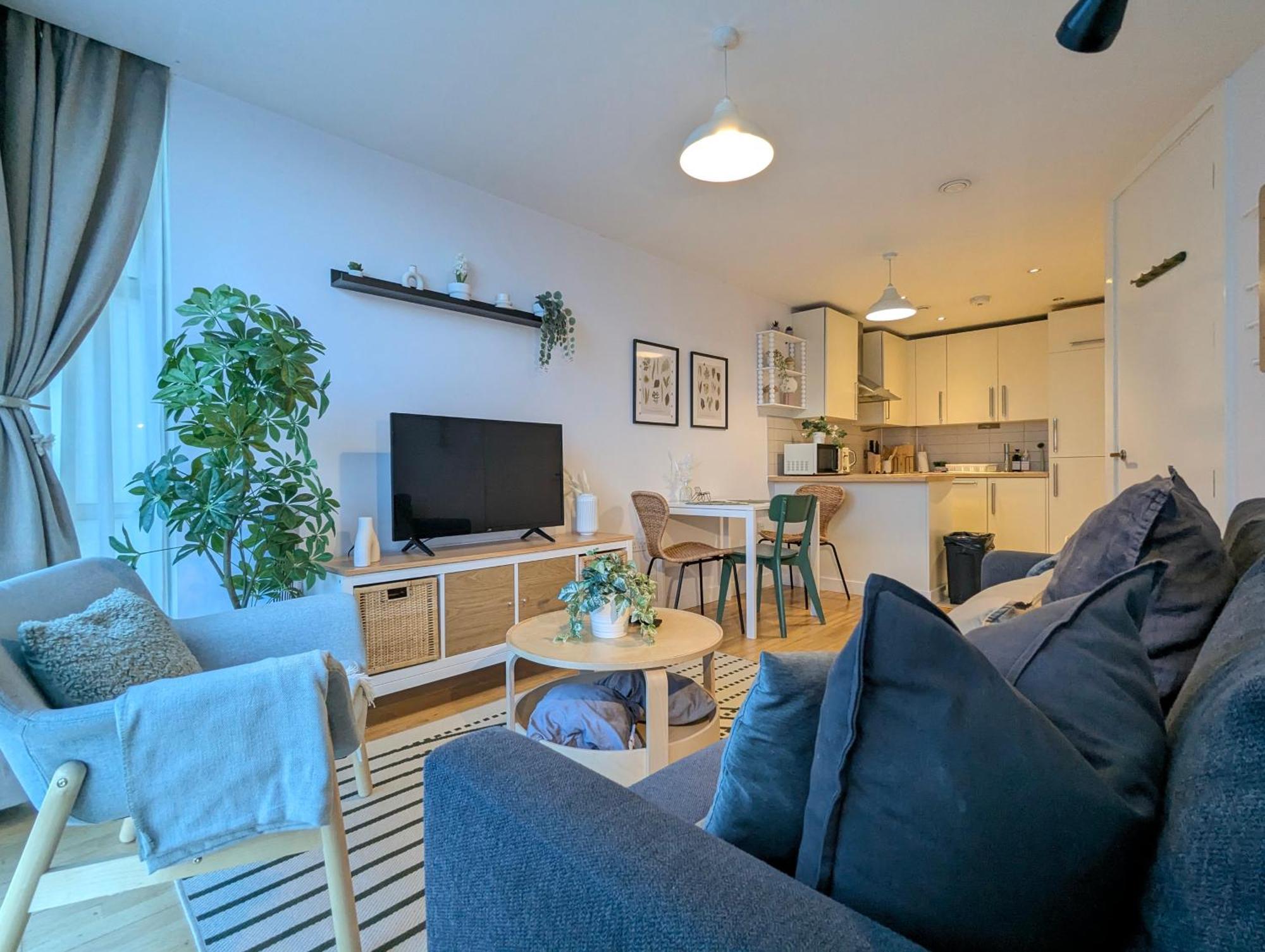 City Centre Morden 1-Bedroom Apt Near Dock ليفربول المظهر الخارجي الصورة